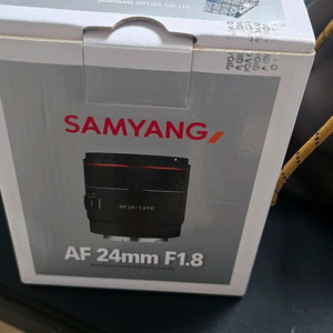 삼양 28mm f1.8 단렌즈 e마운트