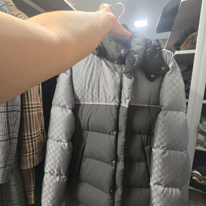 구찌 롱패딩 정품