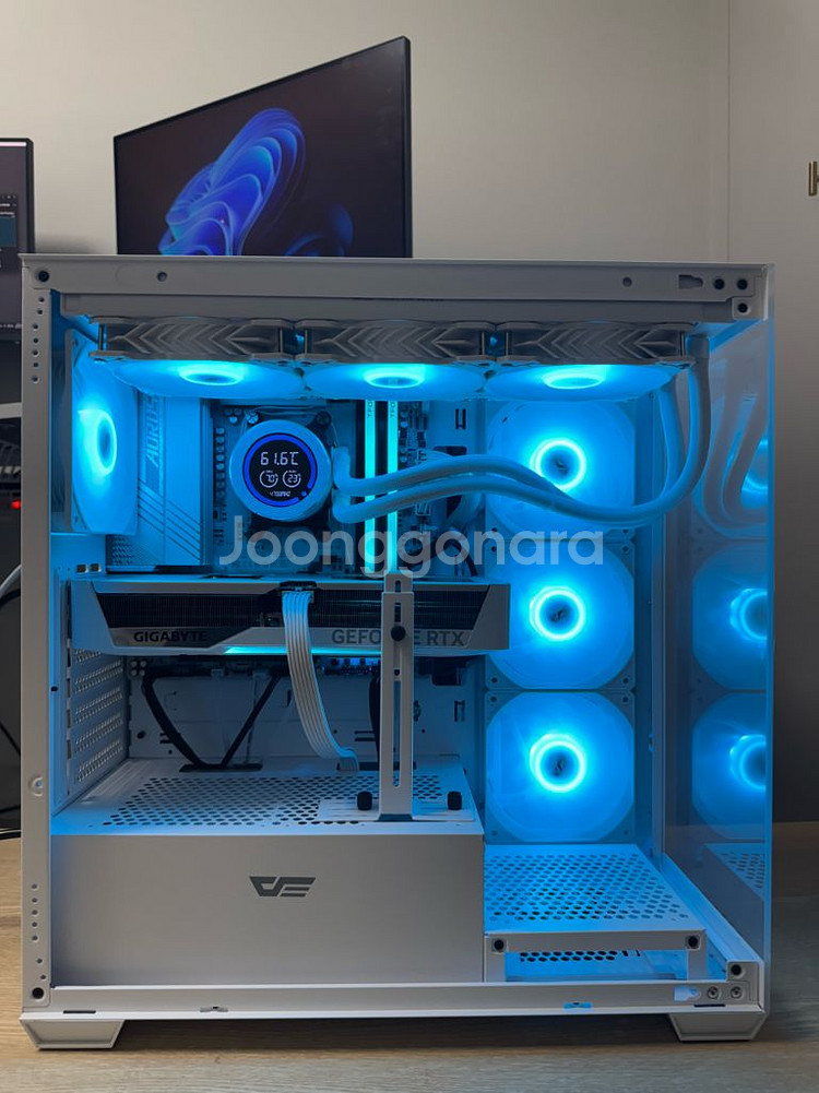 [게이밍 PC] 9600X + RTX 5070--0