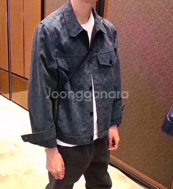루이비통 모노그램 데님 네이비 트러커--5