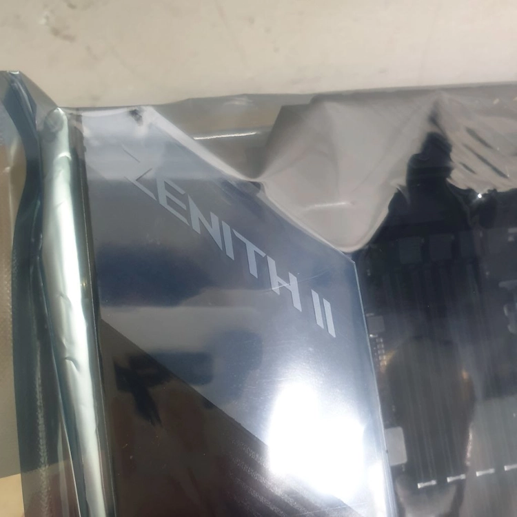 ASUS ROG ZENITH II EXTREME ALP 이미지