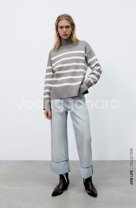 자라 스트라이프 니트 스웨터 폴라티 M--0