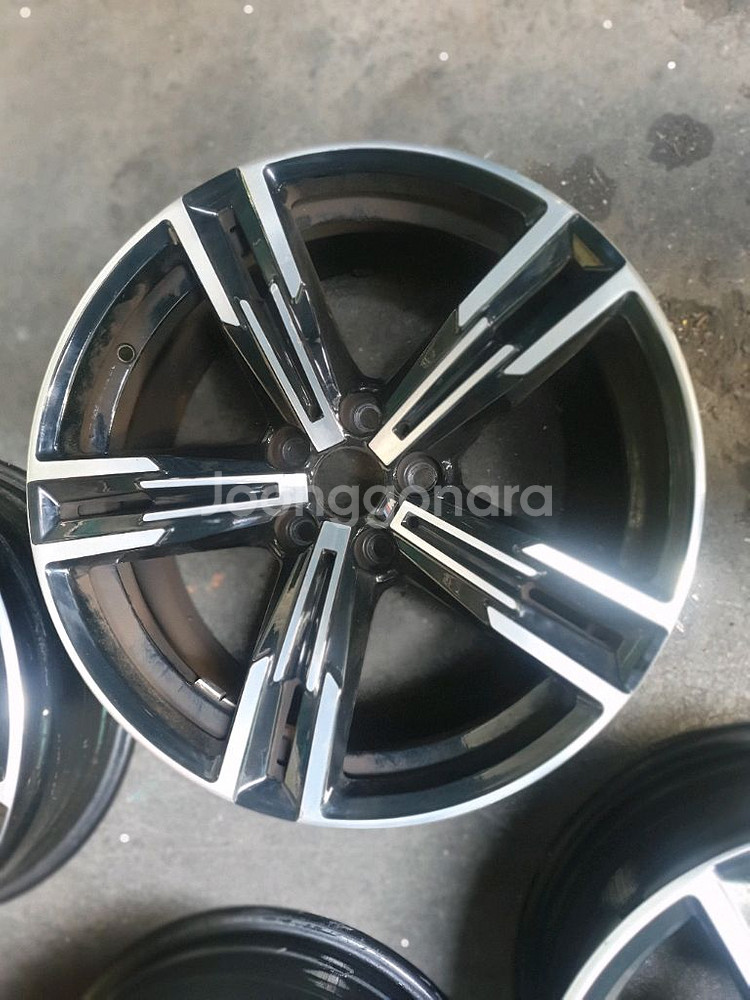 bmw 18인치 순정휠--1