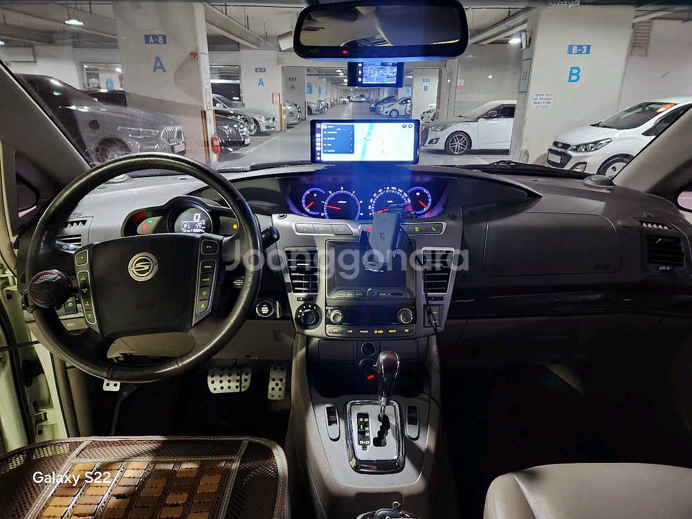 코란도투리스모4륜GT9인승 14년식 116,000km--4