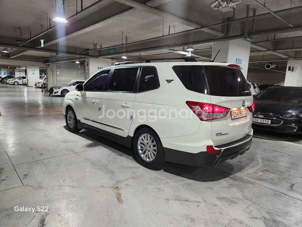 코란도투리스모4륜GT9인승 14년식 116,000km--2