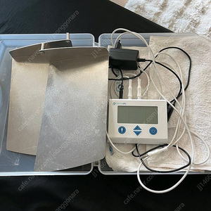 더마드라이 이온영동기 구형 판매합니다.