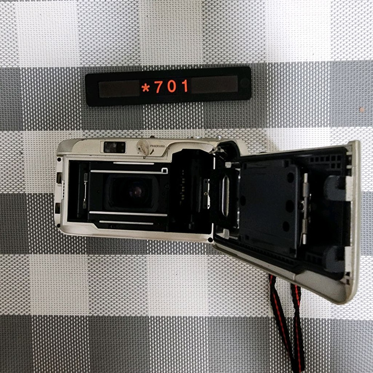 올림푸스 뮤 줌 70 디럭스 필름카메라--5