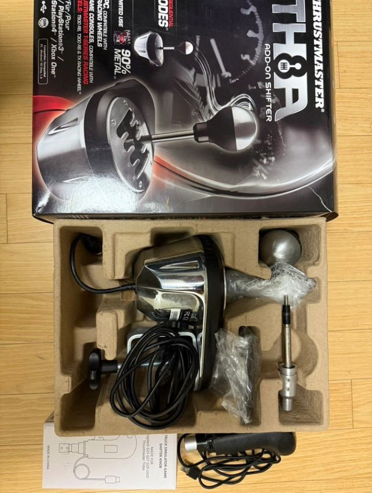 트러스트마스터 T300RS GT에디션(쉬프터포함) 이미지