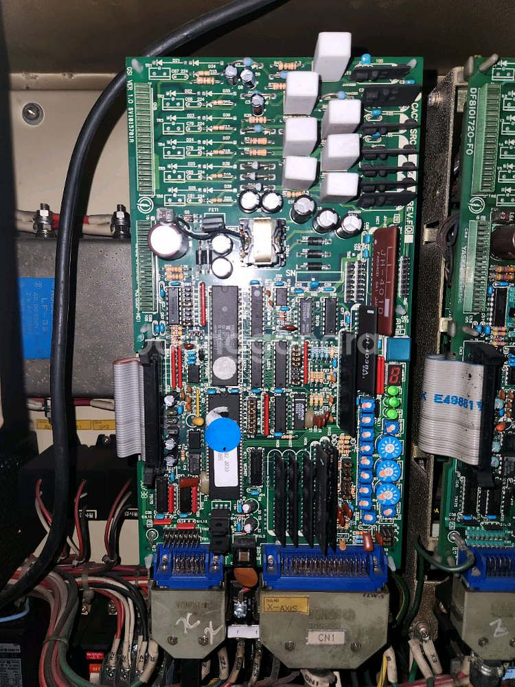 야스낙 CNC X축기판--0