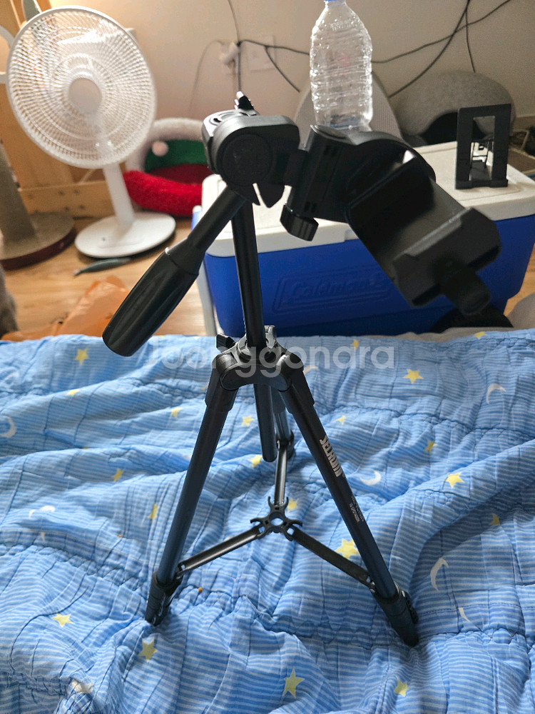 SEL-VCT520 삼각대 팝니다.--1