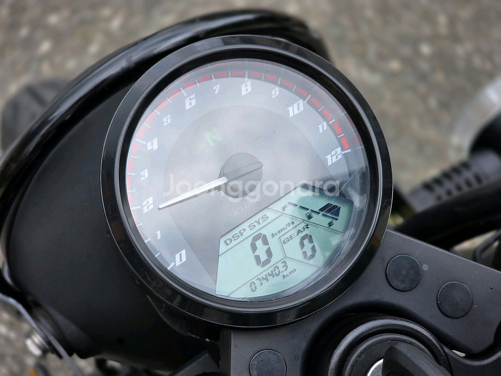22년식 부캐너125 7천키로 신차컨디션최상!--9