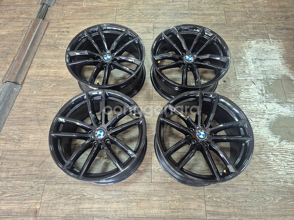 BMW 5시리즈 G30 662M 18인치 순정휠--0