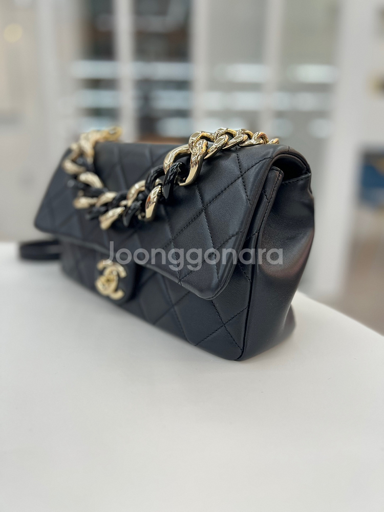 [럭스올 울산점]샤넬 시즌 클래식 플랩백 제니백--1