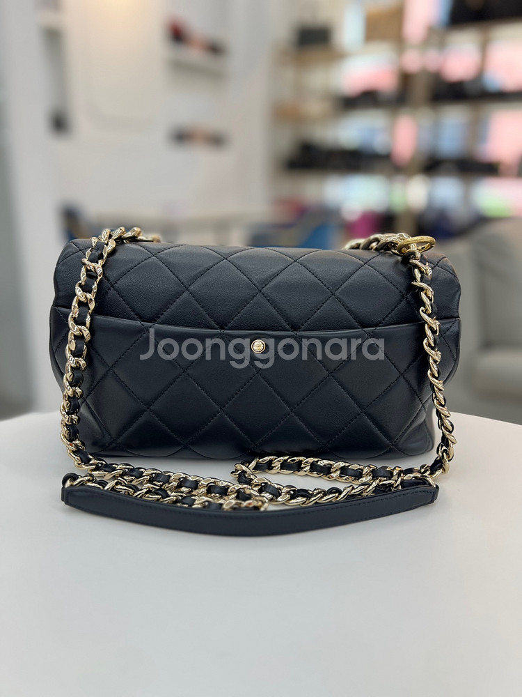 [럭스올 울산점]샤넬 시즌 클래식 플랩백 제니백--2