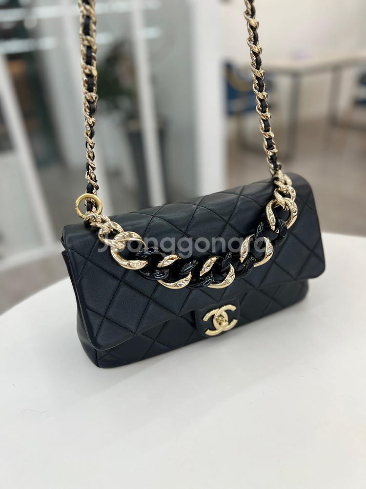 [럭스올 울산점]샤넬 시즌 클래식 플랩백 제니백--7