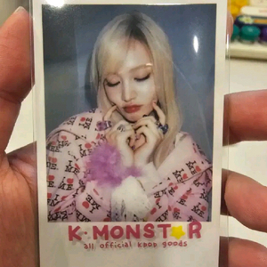 아이브 리즈 케이몬스터 폴라로이드 양도합니다