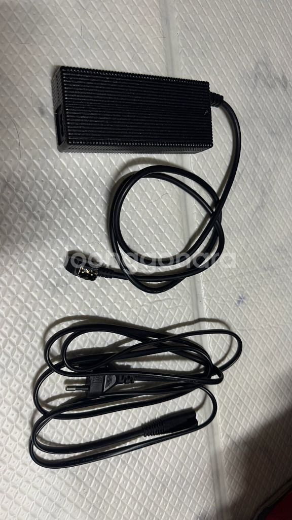 젠에너지 고속충전기 G-C60P 6A D-tap 충전기--0