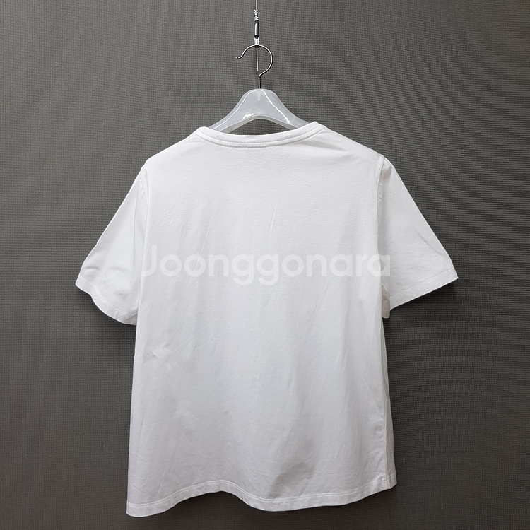 한섬 타임 2023 비즈 장식 빅 로고 화이트 티셔츠--1
