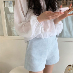 르플레인 프렌치블라우스 + 샤벳쇼츠 세트 판매
