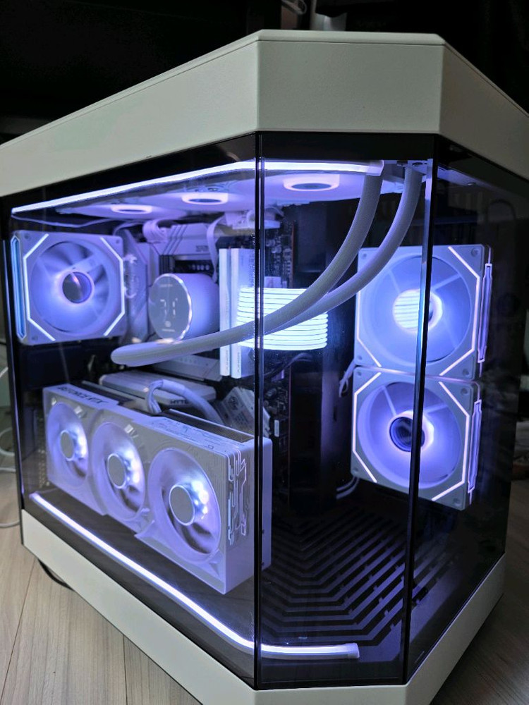 i7-14700K Z790 RTX5080 화이트PC--0