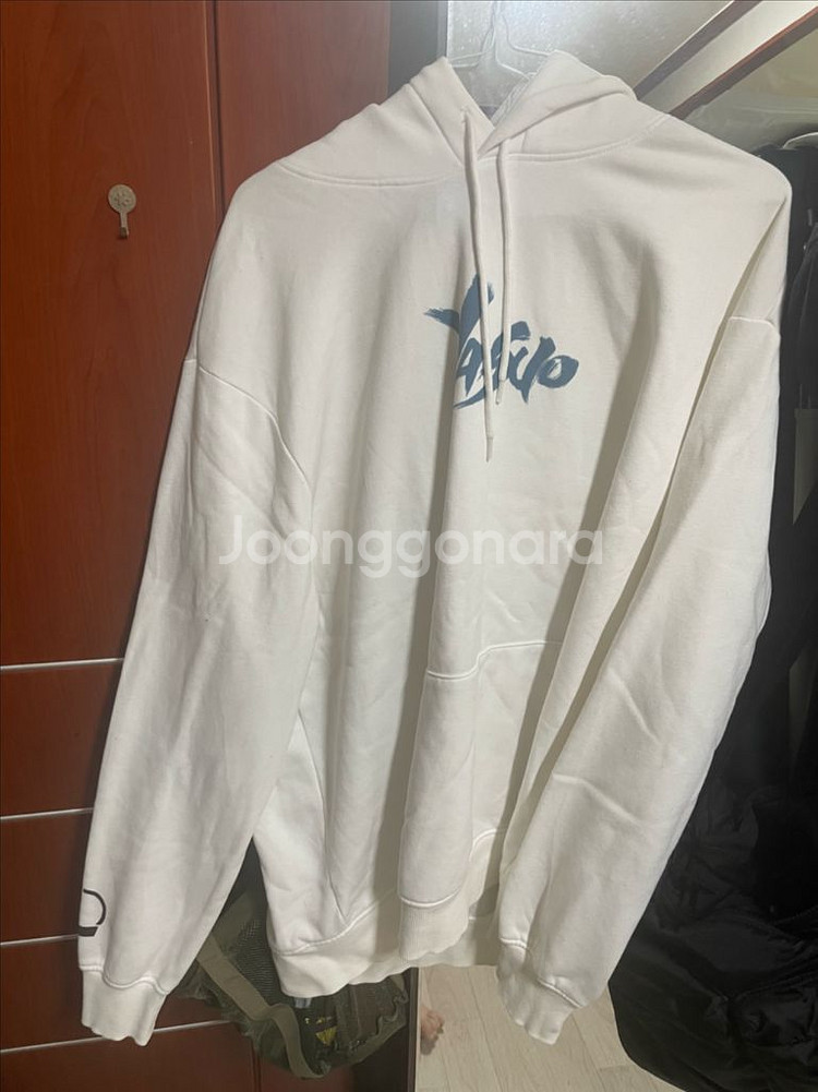 H&M x 리그오브레전드 야스오 레귤러핏 후드티 xl--0