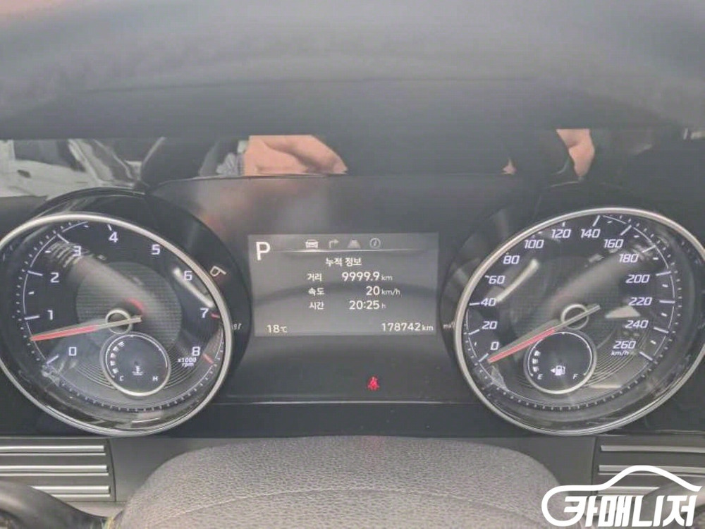 [현대]더 뉴 그랜저 IG LPI 3.0 모범형(택시형--8