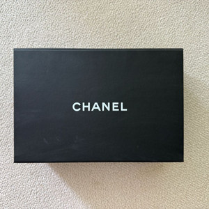 샤넬 캐비어 금장 미듐 사이즈 판매