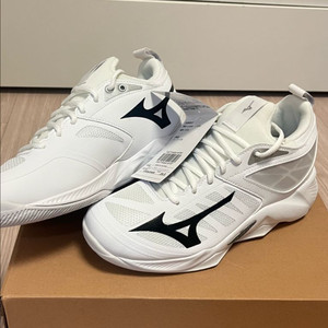 미즈노 웨이브 디멘션 240 새상품 배구화