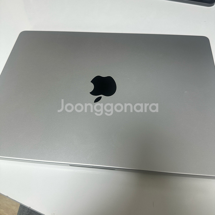 맥북프로 m1 pro 14인치 32/1tb 10/16--1