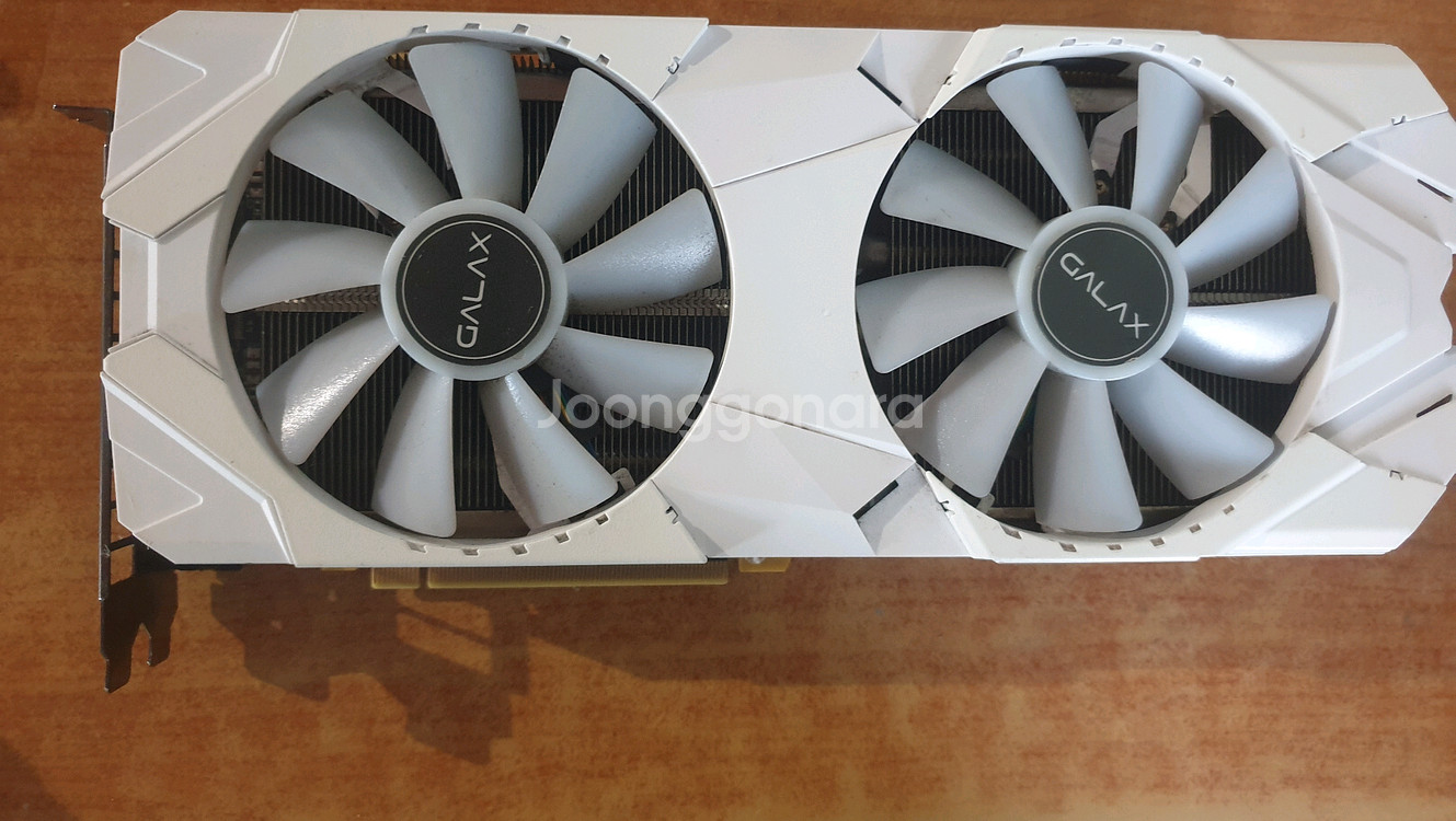 갤럭시 rtx2070 super 8g 그래픽카드 팝니다--0