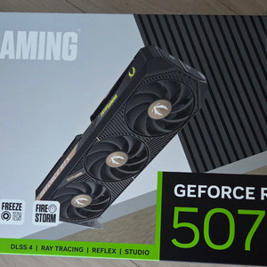 ZOTAC RTX 5070 SOLID OC 미개봉