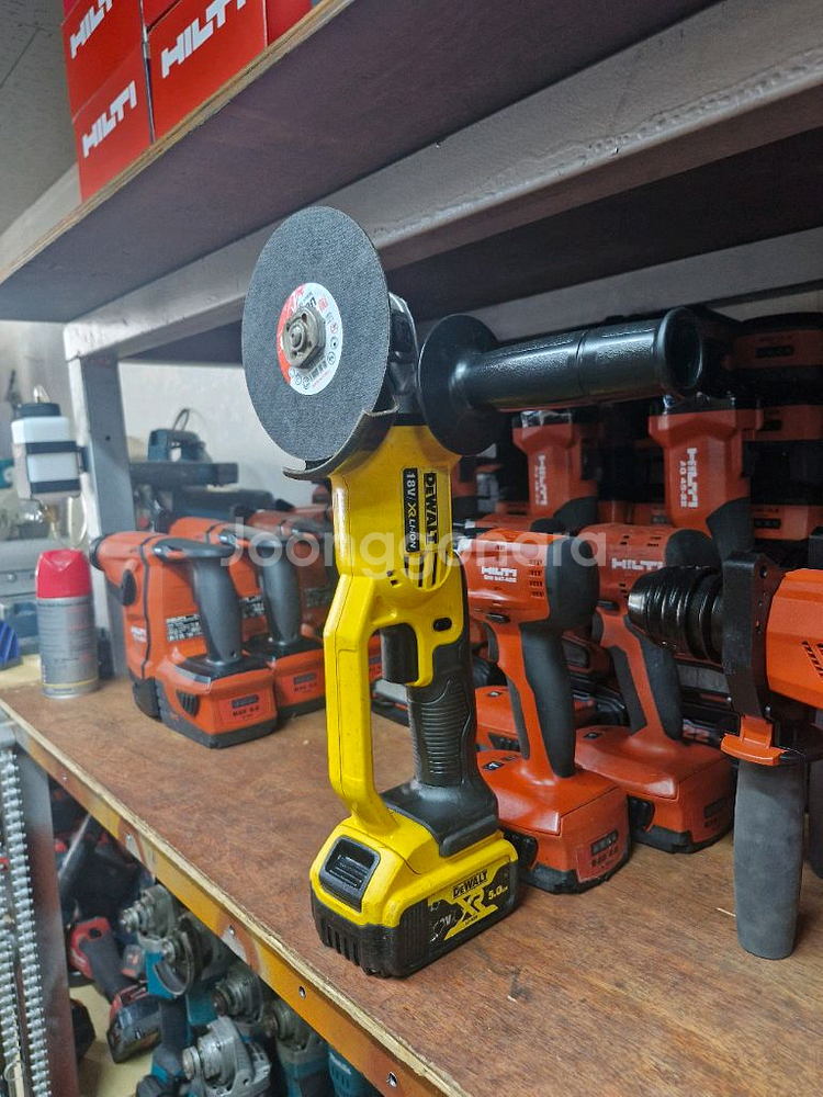 디월트충전그라인더 DCG412 패들스위치 5인치그라인더--0