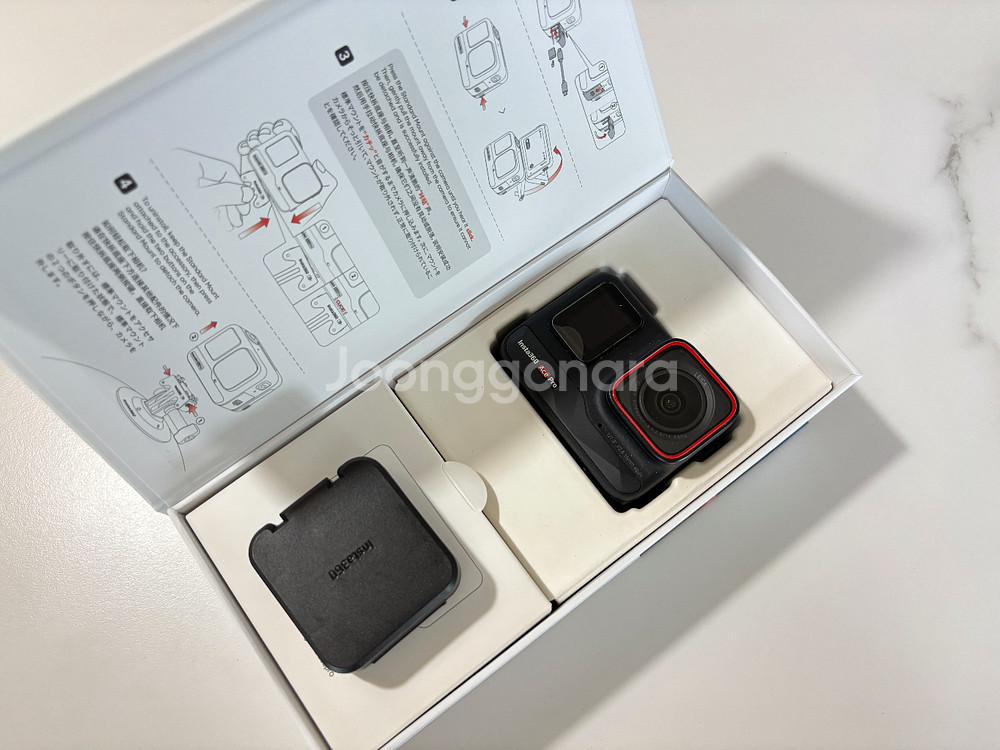 인스타360 에이스프로 액션캠--4
