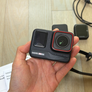 인스타360 에이스프로 액션캠