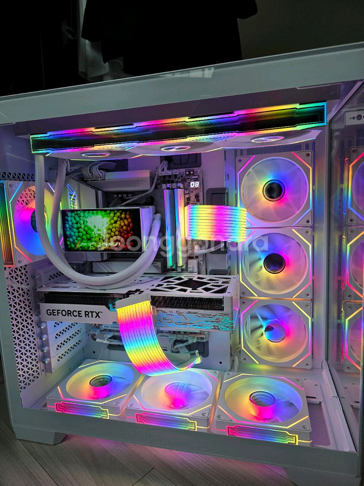 라이젠7 9800X3D X870E 96GB 5080--1