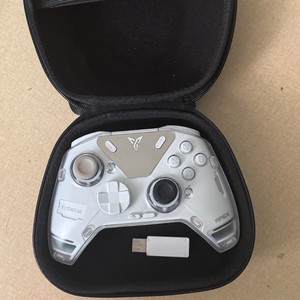 조이트론 Apex4
