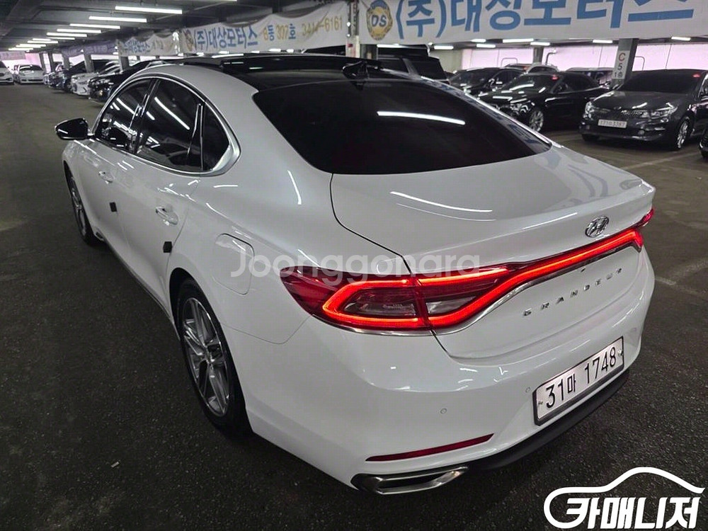 [현대]그랜저 IG 3.0 LPI 프리미엄 스페셜(장애--4
