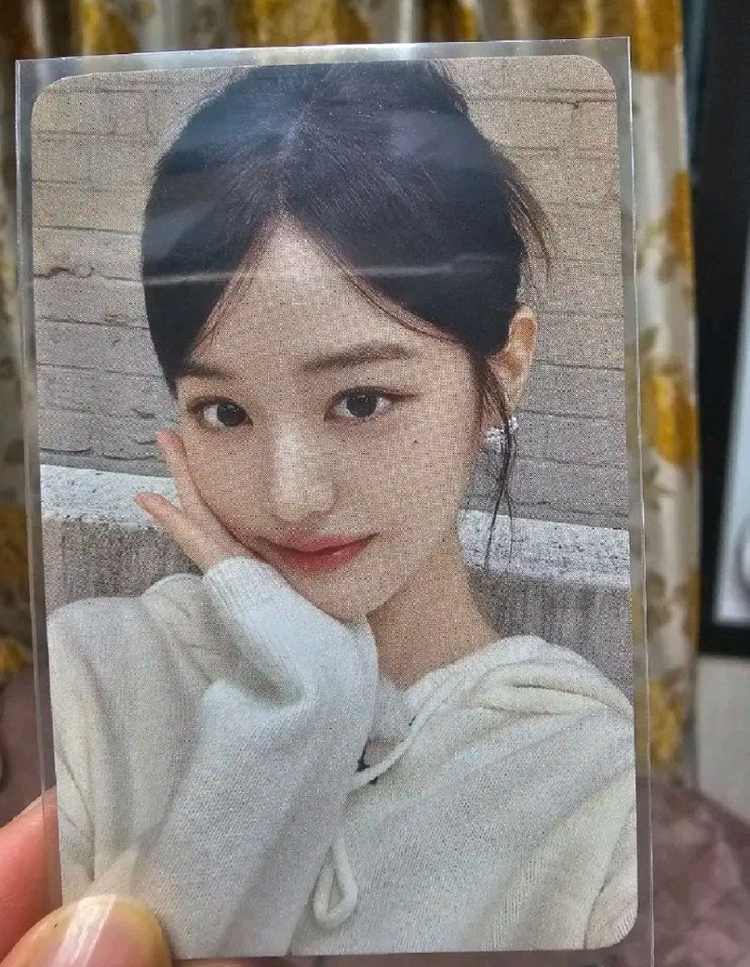 아이브 원영 시네마포카 7만원특전 양도합니다 이미지