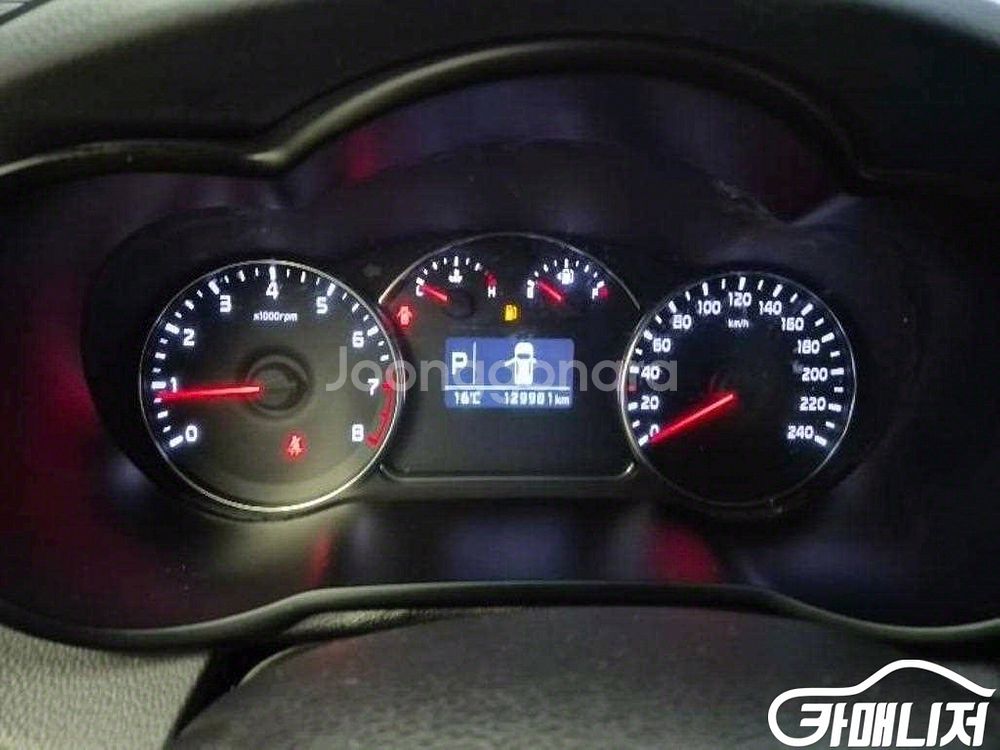 [기아]올뉴 카렌스 2.0 LPI 프레스티지 (7인승)--5