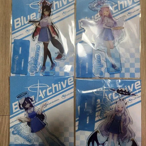 블루아카이브 카페 메모리얼 아크릴스탠드 등 굿즈