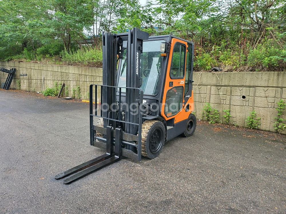 [중고지게차] 두산 D25S-5 디젤 2.5톤--3