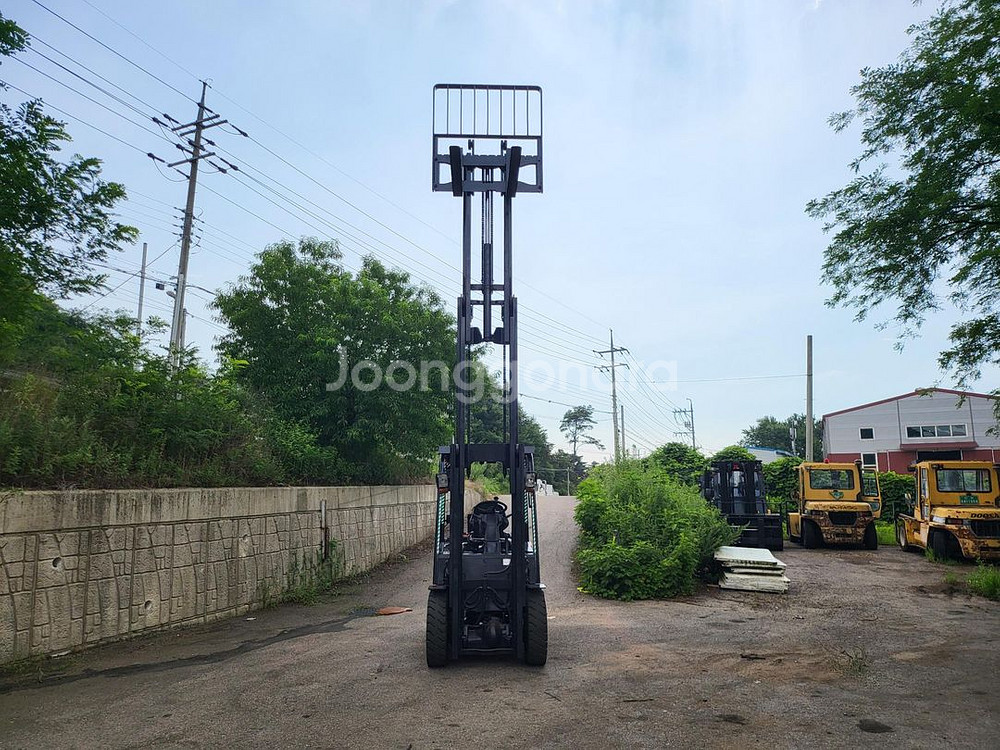 [중고지게차] 두산 D20S-7 2톤 3단 디젤지게차--8