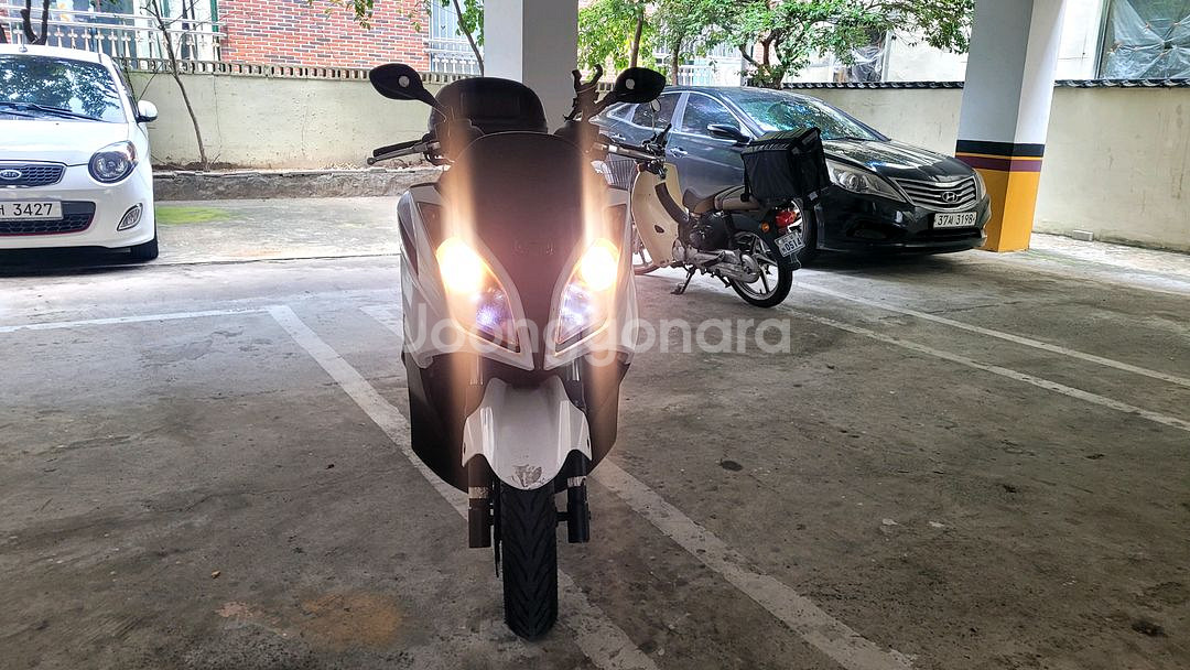킴코 다운타운 125cc 2011년식 80만원 판매--7