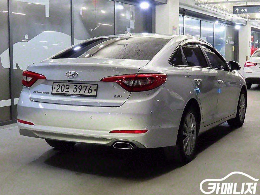 [현대]LF 쏘나타 LPI 프리미엄 스페셜 #앱특가--3