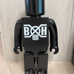 바운티헌터 x 메디콤토이 큐브릭 1000% BXH ME