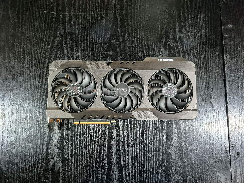 ASUS RX 6900XT TUF 게이밍--0