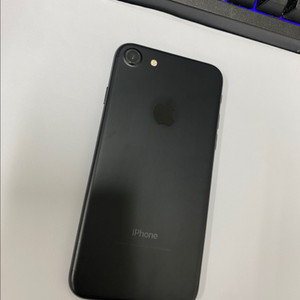 아이폰7 매트블랙 AA급 128GB 배터리100%