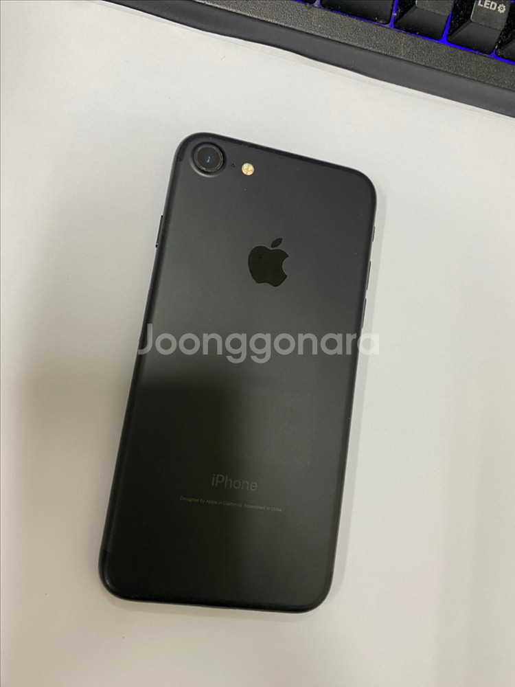 아이폰7 매트블랙 A급 128GB 인스타--0