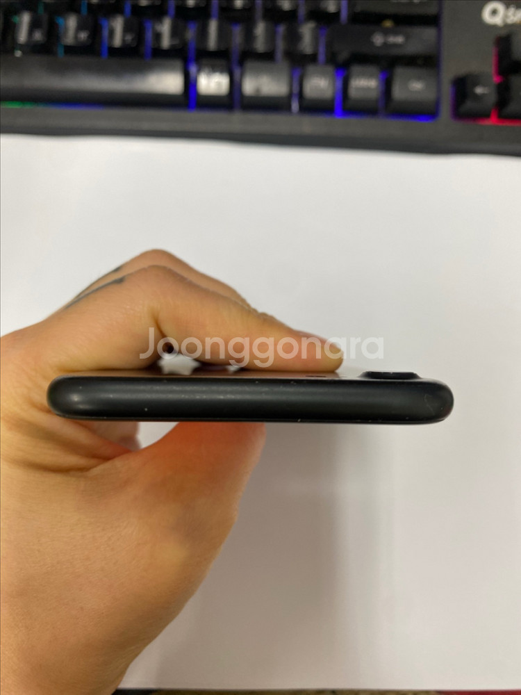아이폰7 매트블랙 A급 128GB 인스타--3
