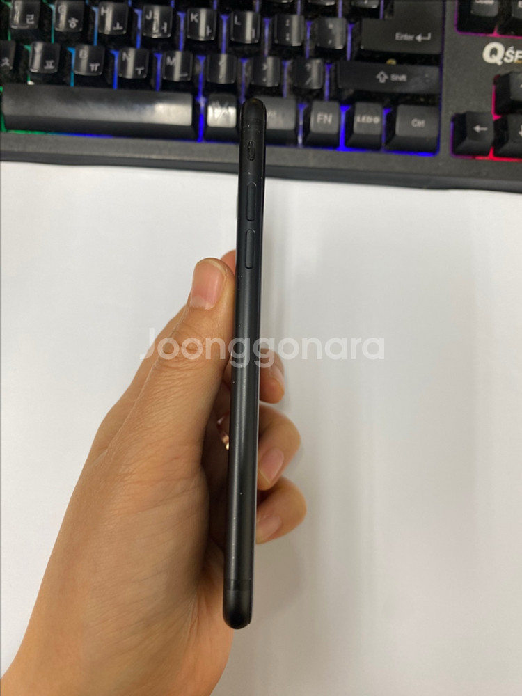 아이폰7 매트블랙 A급 128GB 인스타--4